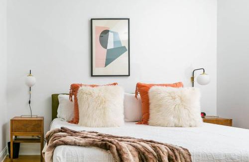 Downtown Nashville Apartment | Grand Loft ON THEE Broadway Strip