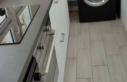 Downtown Le Havre Apartment | Grand Logement Rénové, 84 m2, 5 Personnes, à 100 m de la Gare et du Tramway