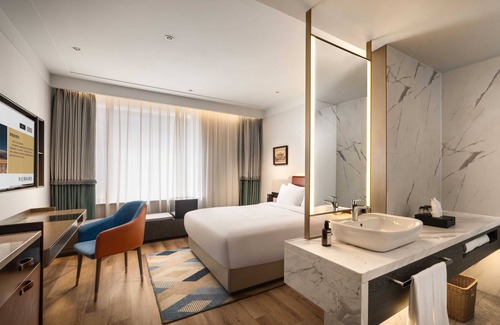Jiang Han Hotel | Grand Madison Wuhan Hankou on the Bund