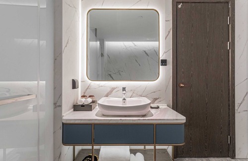 Jiang Han Hotel | Grand Madison Wuhan Hankou on the Bund