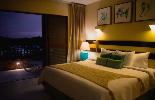 Telchac Puerto Hotel | Grand Marina Hotel