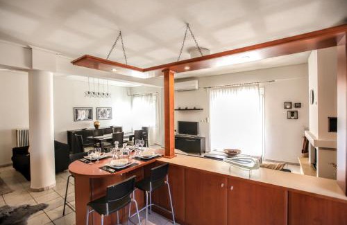 Kalambaka Apartment | Grand Meteora Central Luxury Apartment