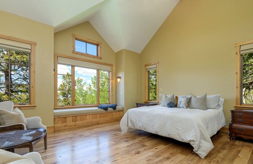 Edwards House | Grand Mountain Estate by InvitedHome | Luxe Interior, Panoramic Views, Hot Tub