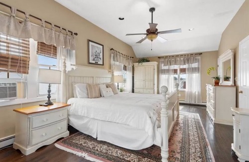 Minot House | Grand Ocean Front Home With Wrap Around Deck And Endless Views
