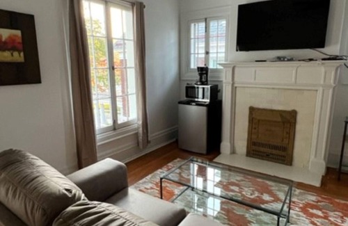 Charleston Apartment | Grand Old White Riverfront