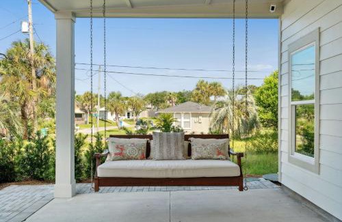 Laguna Beach Estates House | Grand Retreat II: 4BR, 5BA, sleeps 15 Private pool Your perfect escape!