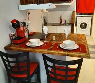 Costieres Apartment | Grand studio confort