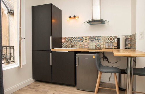Poitiers Apartment | Grand studio industriel dans le centre historique