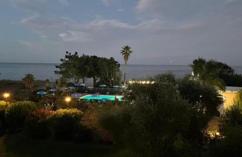 Moriani-Plage Apartment | Grand studio les pieds dans l'eau
