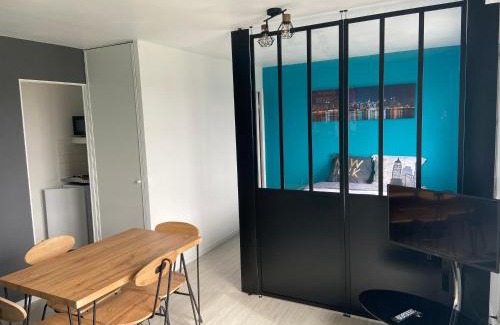 La Folie Couvrechef West Apartment | Grand Studio Lumineux Caen Memorial