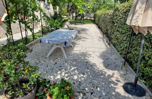 Sausset-les-Pins Apartment | Grand T2 EN REZ DE Villa A Sausset Cote Bleue