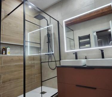 Castelnaudary Apartment | Grand T4 lumineux 200 m du port