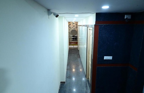 BTM Layout Hotel | Grand Temple Tree