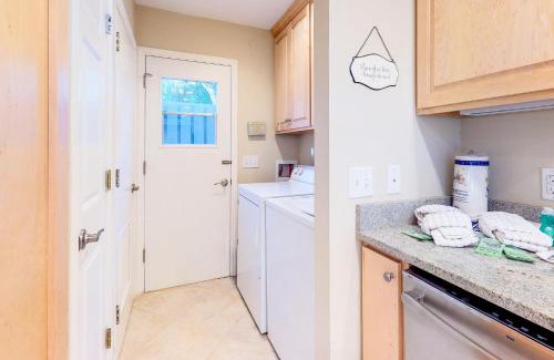 Oceanside House | Grand Times