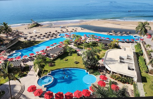North Hotel Zone Condo | Grand Venetian , Great ocean view on the 8th floor