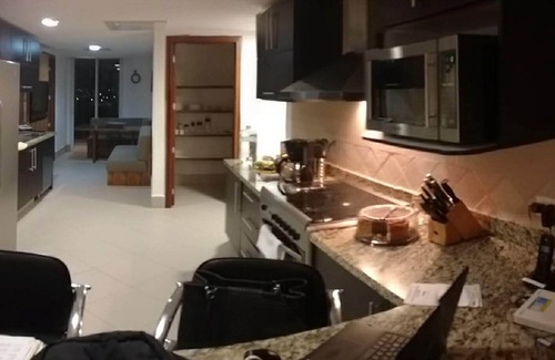 North Hotel Zone Apartment | Grand Venetian luxury condominium