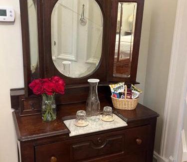 Faubourg Livaudais Bed & Breakfast | Grand Victorian Bed & Breakfast