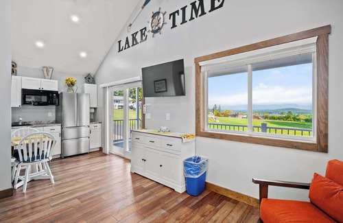 Weirs Beach Hotel | Grand View Resort