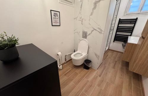 Neuilly-Plaisance House | Grande maison centre ville - 5CH - 14 Pers