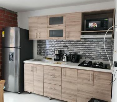 Medellin Apartment | GRANDE y ESCLUSIVO APARTAMENTO