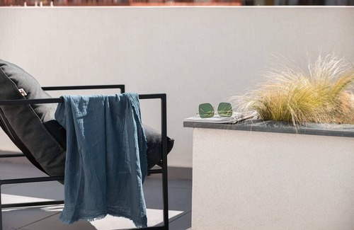 Makrigianni Apartment | Grandiose 1BR Luxury Suite with Balcony