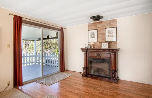 Harrison House | Grandma's Cabin at Harlow Point