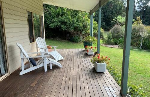 Woodhill House | Grandmas Cottage Fairmont