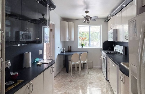 Kew Gardens Hills House | Grandma’s Gorgeous Home in the Heart of Queens