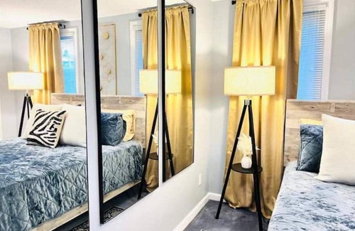 Sedgefield House | Grandover Furniture Market Jamestown