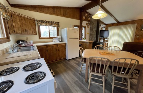 Montreal Cabin | Grandpa Jim's Cabin