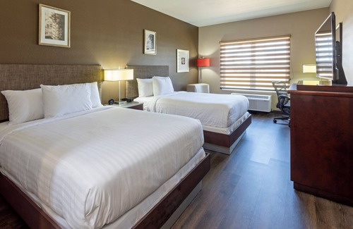 Waunakee Hotel | GrandStay Hotel & Suites - Waunakee