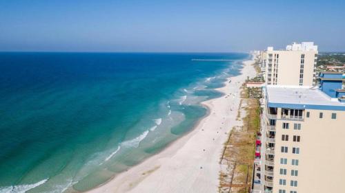Long Beach Apartment | Grandview East 1601 - Azure Paradise