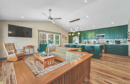 Prudenville House | Grandview Summary: Co