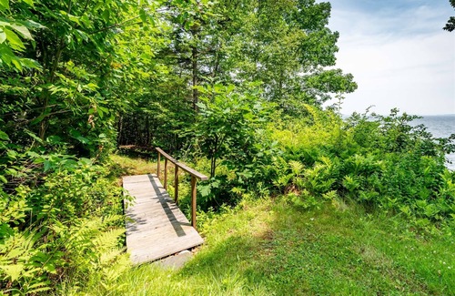 Camden House | GRANDVIEW - Town of Camden