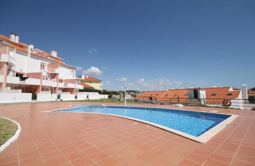 Barril de Cima Apartment | Granny's House by Trip2Portugal