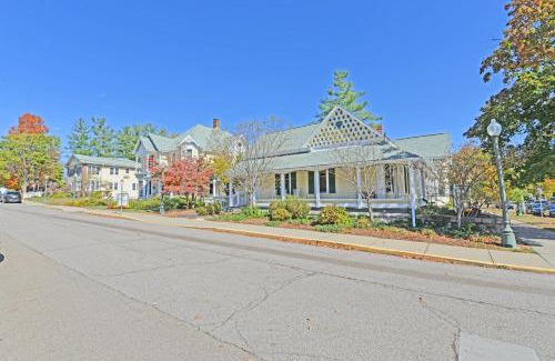 Bloomington Hotel | Grant Street Inn - Bloomington