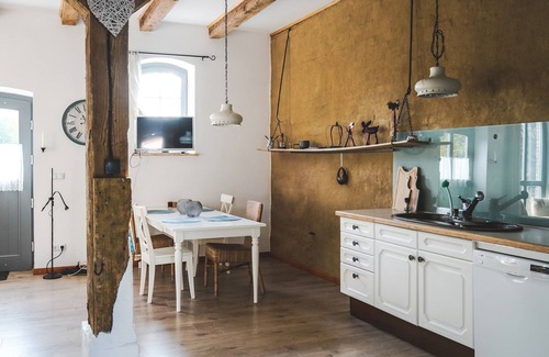 Kalkhorst Apartment | Graureiher-Rental-Superior-Private Bathroom-Countryside view