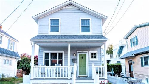 Cape May House | Gray Cottage On Windsor