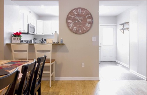 Trinidad Bed & Breakfast | Gray Place Walkscore90 Wifi