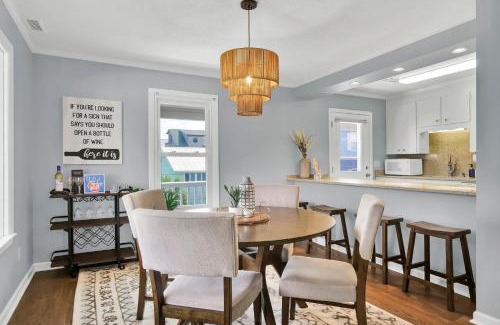 South End House | Gray Whale A by Sea Scape Properties