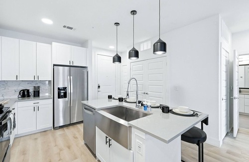 Fort Worth Condo | Grayson 12094 Luxury Living DT Fort Worth 2B2B