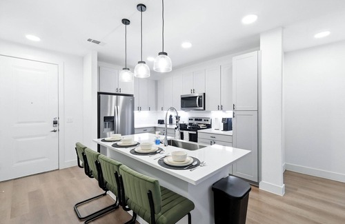 Fort Worth Condo | Grayson 13068 Luxury Living DT Fort Worth 2B2B