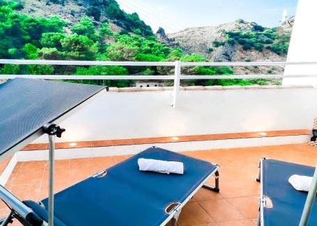 Grazalema House | Grazalema - Casita La Calma - Incredible views, Clima Frio-Calor, Wifi & Private Parking optional