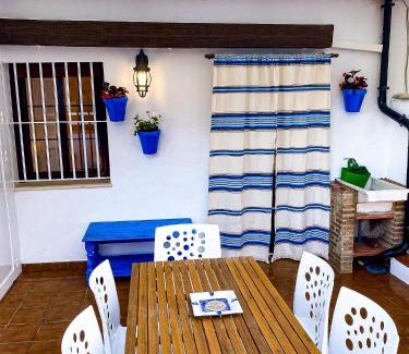 Grazalema House | Grazalema - Casita La Calma - Incredible views, Clima Frio-Calor, Wifi & Private Parking optional