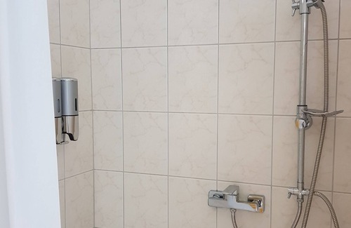 Lichtenrade Apartment | Green urban idyll - 22 min to Potsdamer Platz