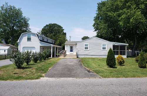 Milton House | Great access to quaint downtown Milton, dining, Broadkill and other beaches
