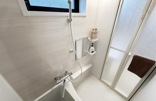 Nagawa Apartment | Great access to Shibuya Big supermarket nearby