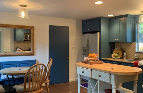 Huntington Lake Cabin | Great cabin walking distance to Huntington Lake