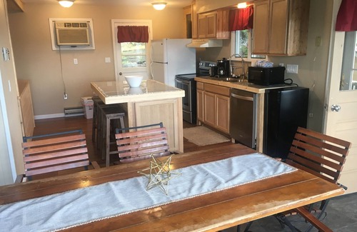 Trumansburg House | Great Cayuga Lake House Complex for families, reunions, or just relaxing!