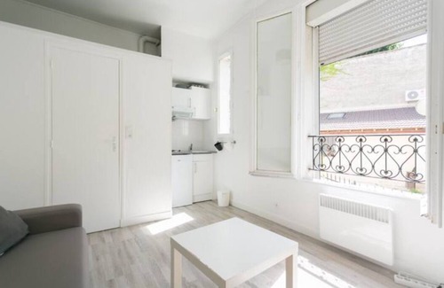 Centre-ville Apartment | Great cosy studio minutes away from the metro!